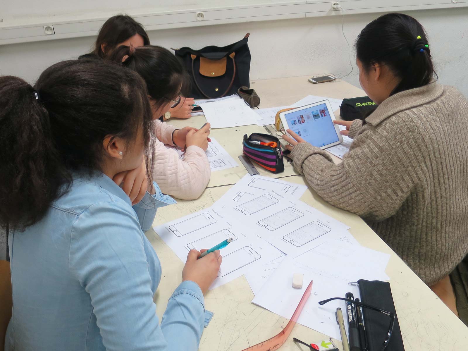 2017 - UX & UI Design - Workshop Bachelor's Degree in Graphic & Digital ...